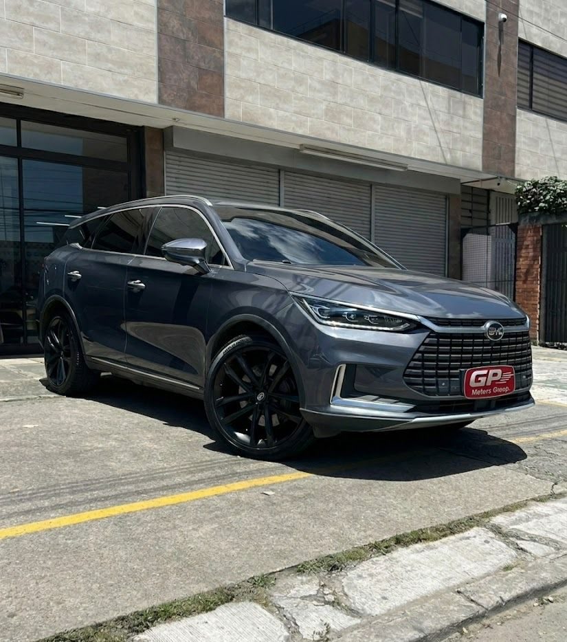 BYD TANG EV AWD 