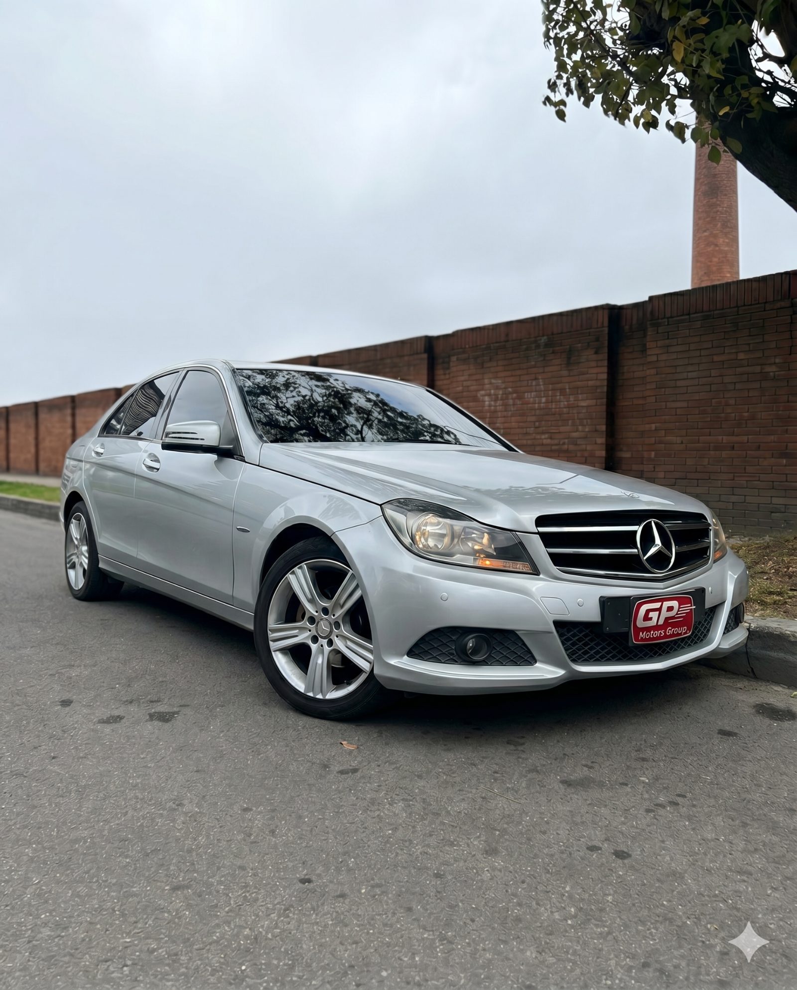 MERCEDES-BENZ C180 CGI AT